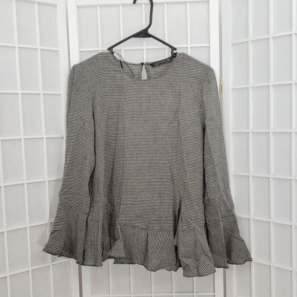 Zara Tops - ZARA Woman Gingham Blouse Size XS (extra small)